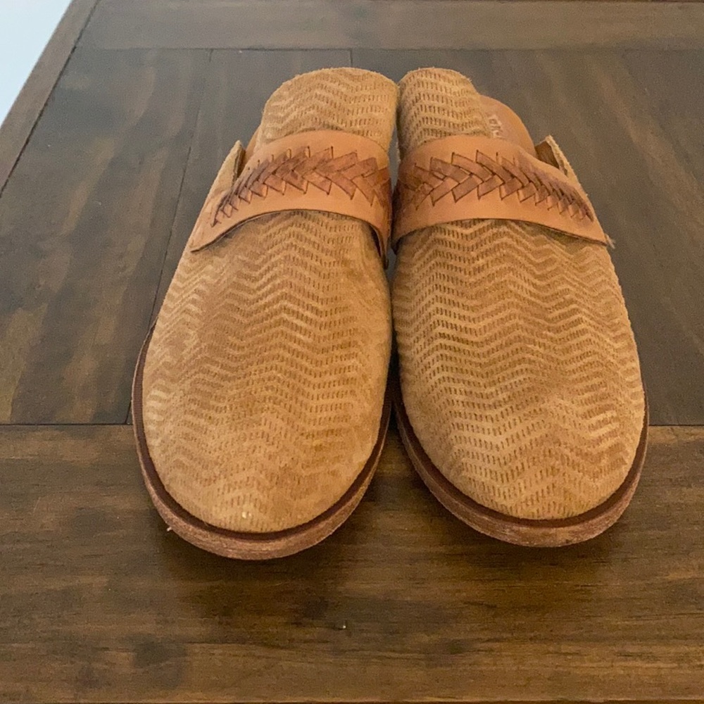 Kork-ease size 9 leather slip on